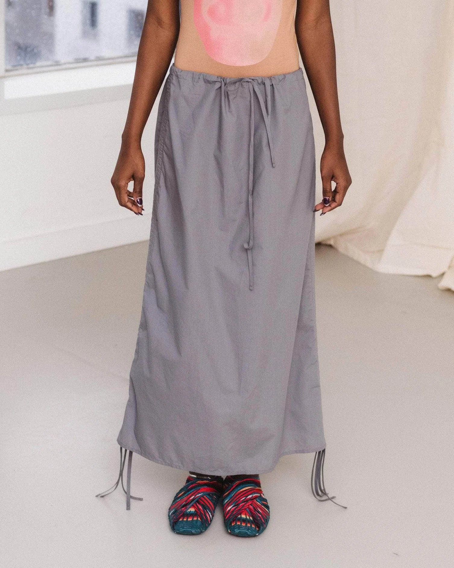 Pictorial Strap Skirt Ziti Grey