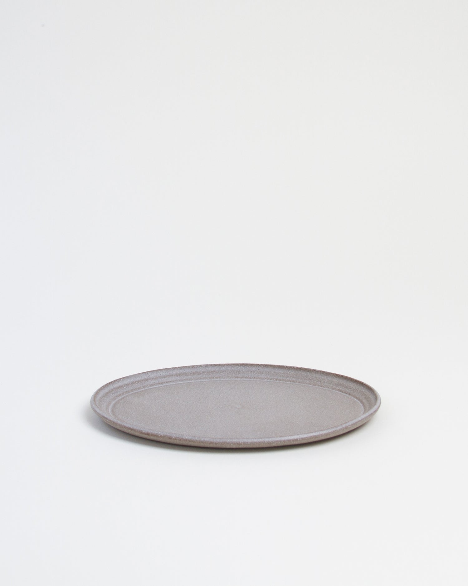 Efe Oval M