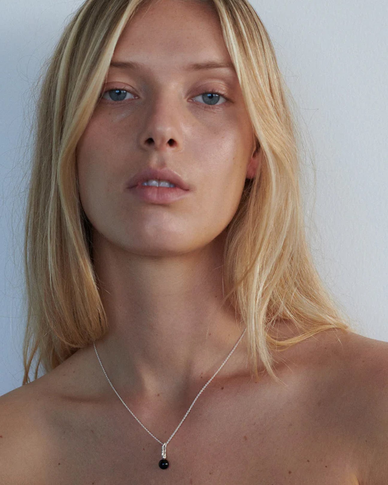Loop Necklace