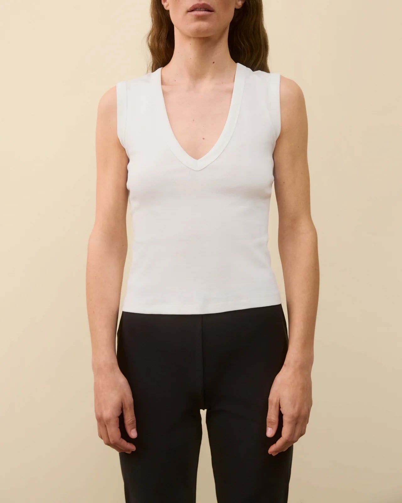 Dewi Tank White