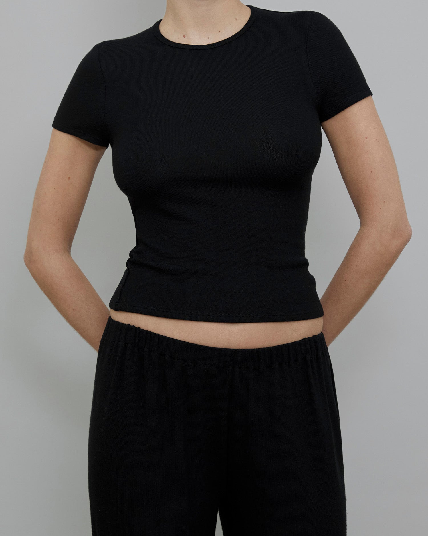 Baby Tee Black Hachi