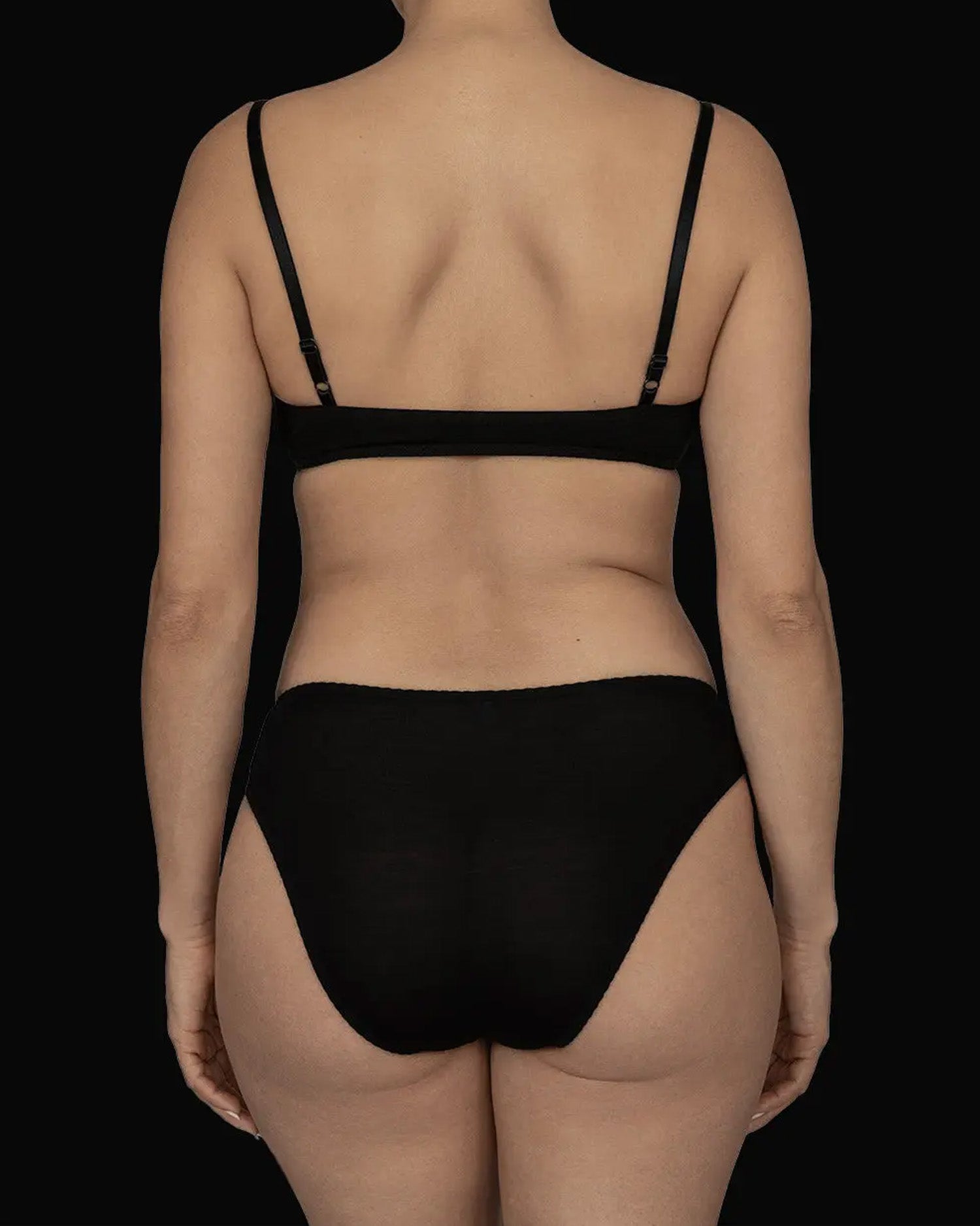 Recline Bra Black