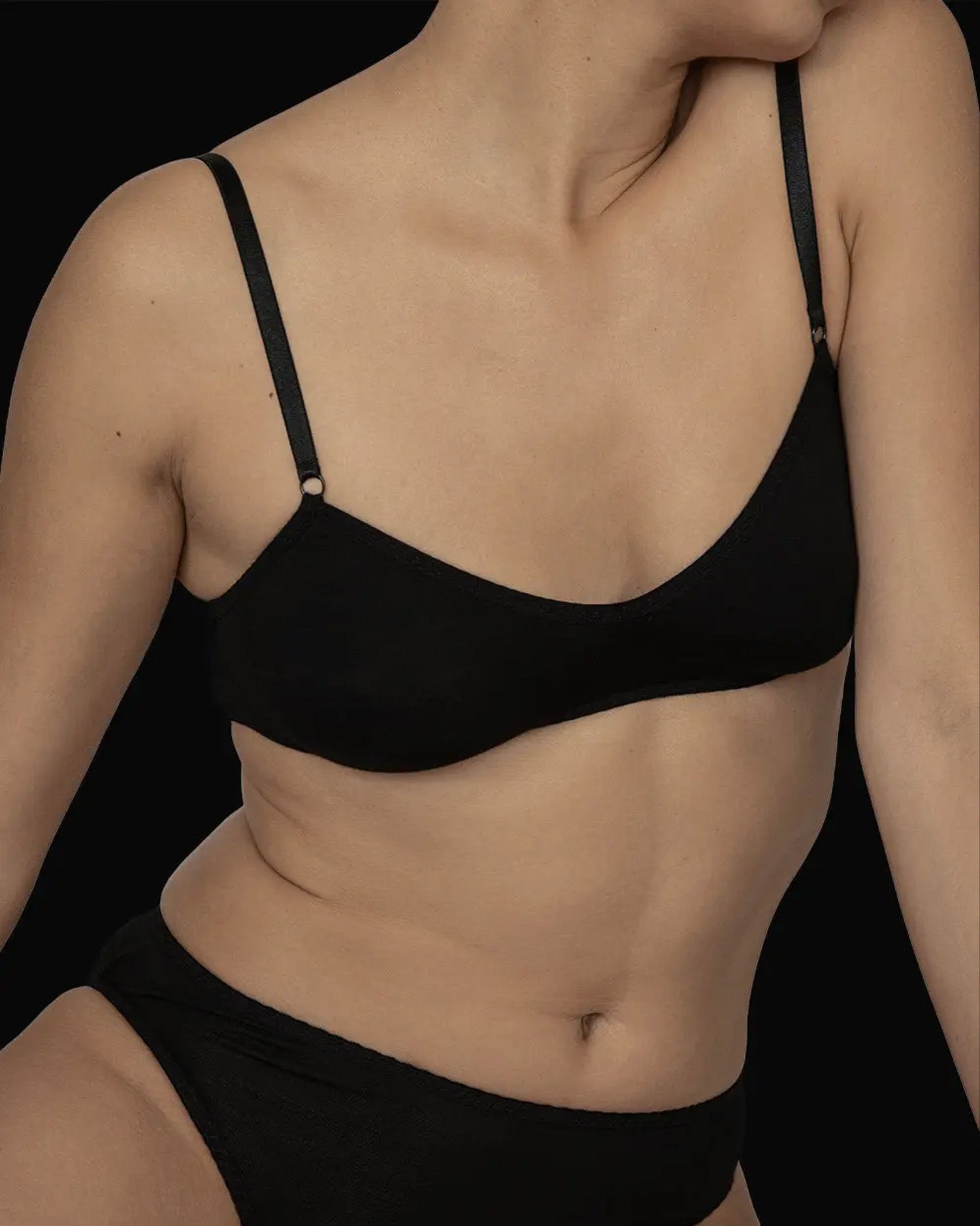 Recline Bra Black