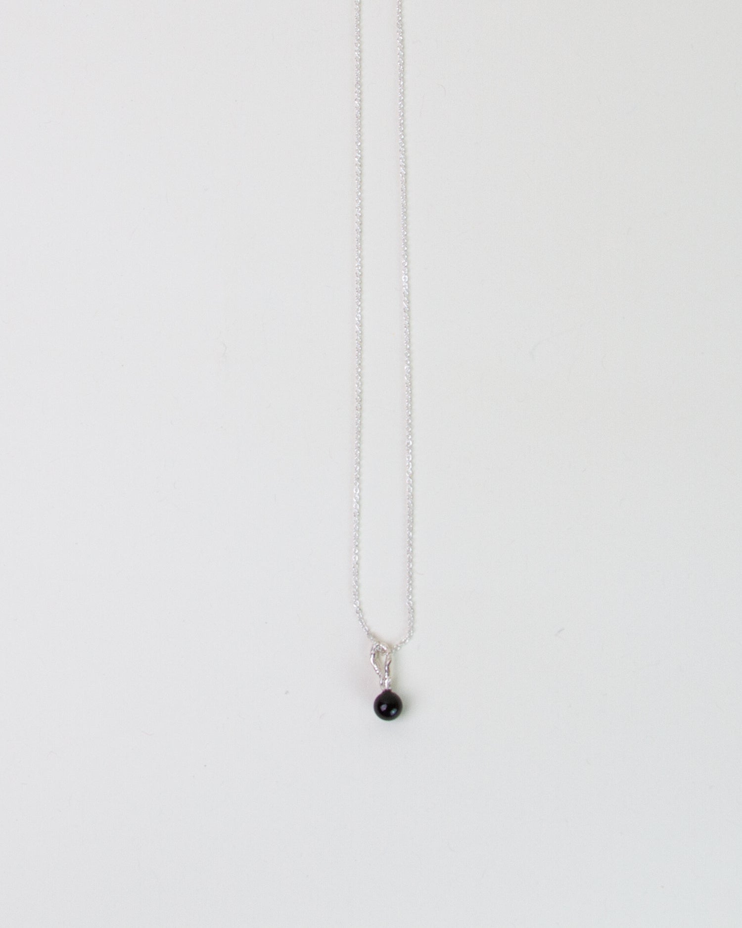 Loop Necklace