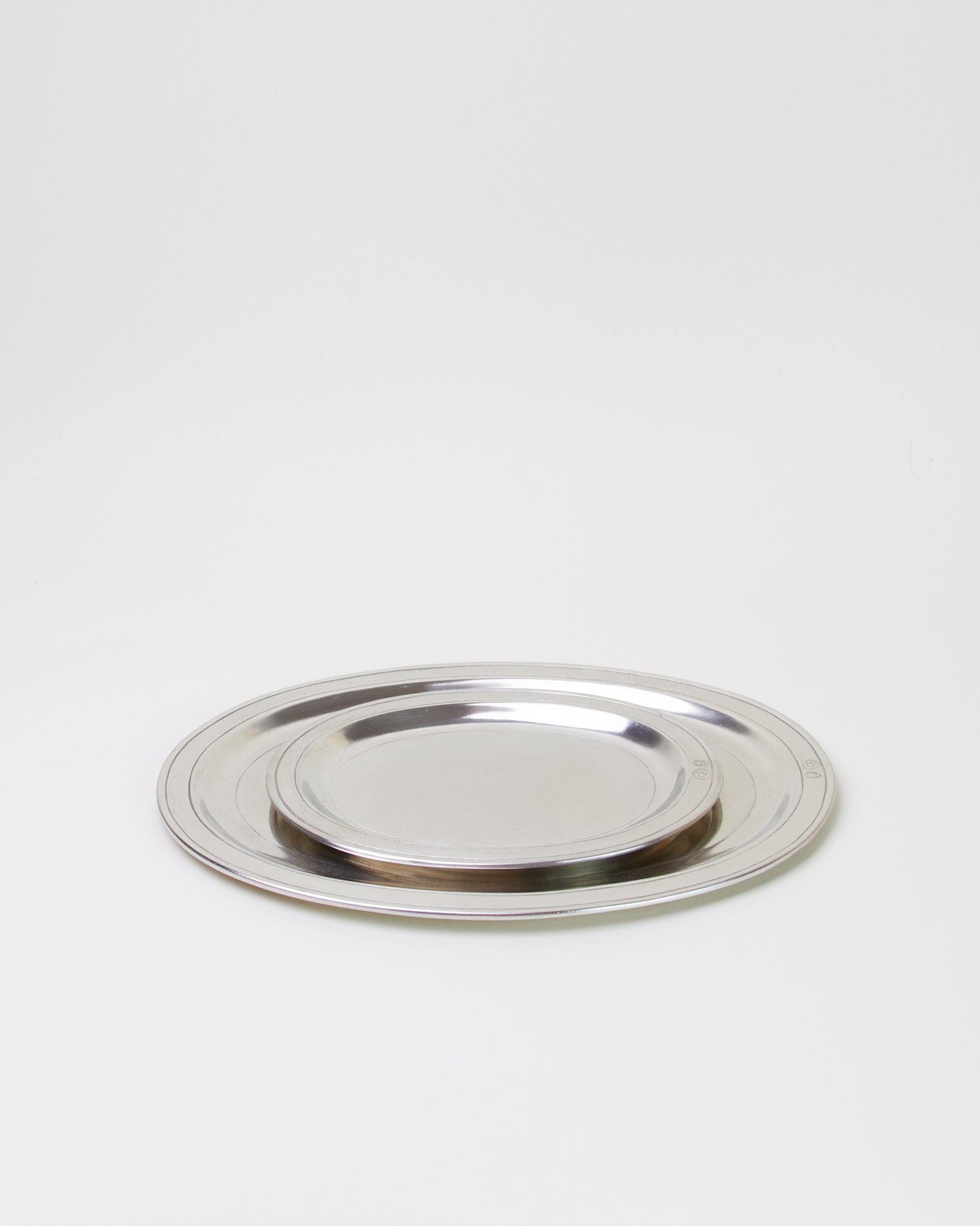 Incised Oval  Tray XS