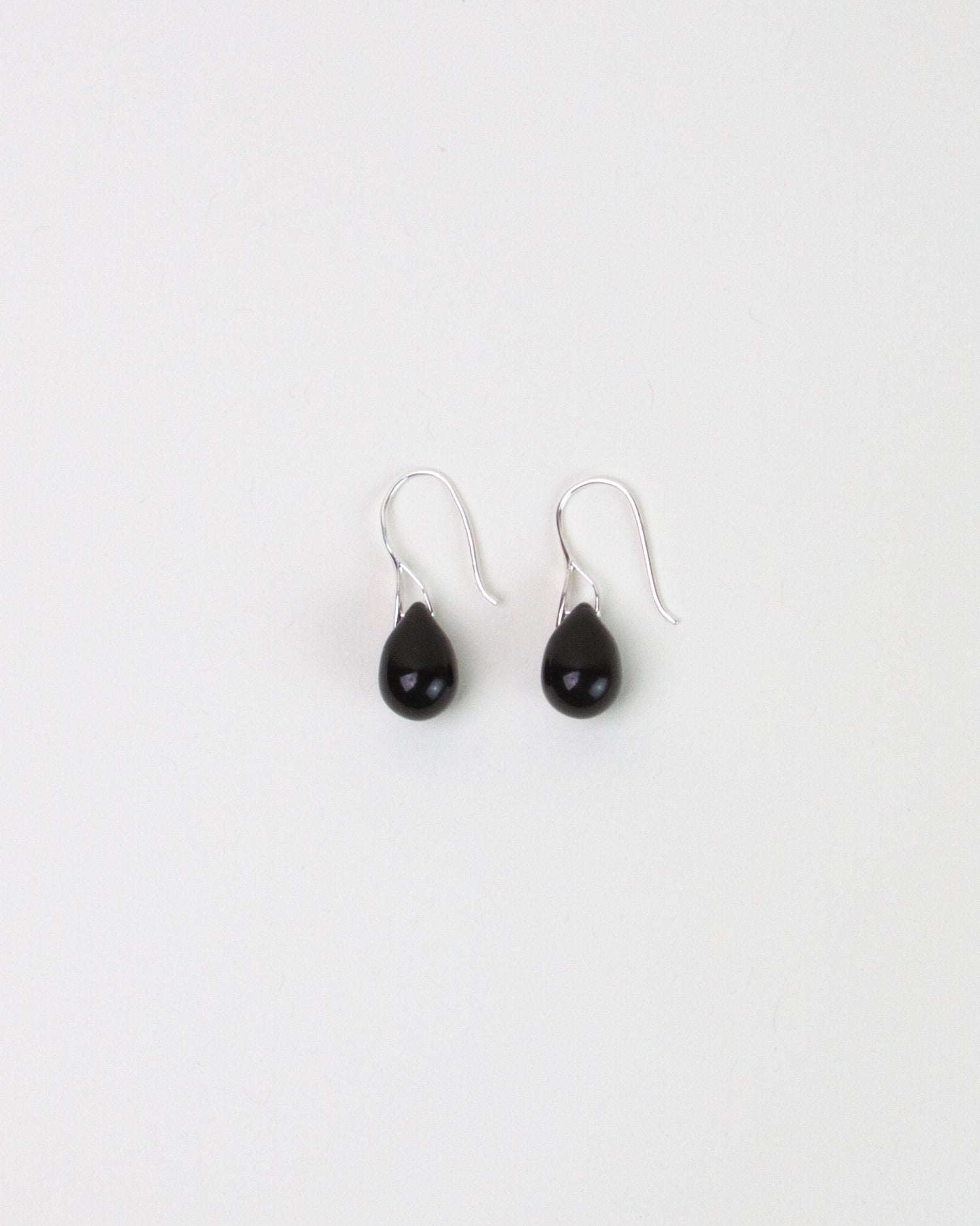 Gota Midi Earrings Black