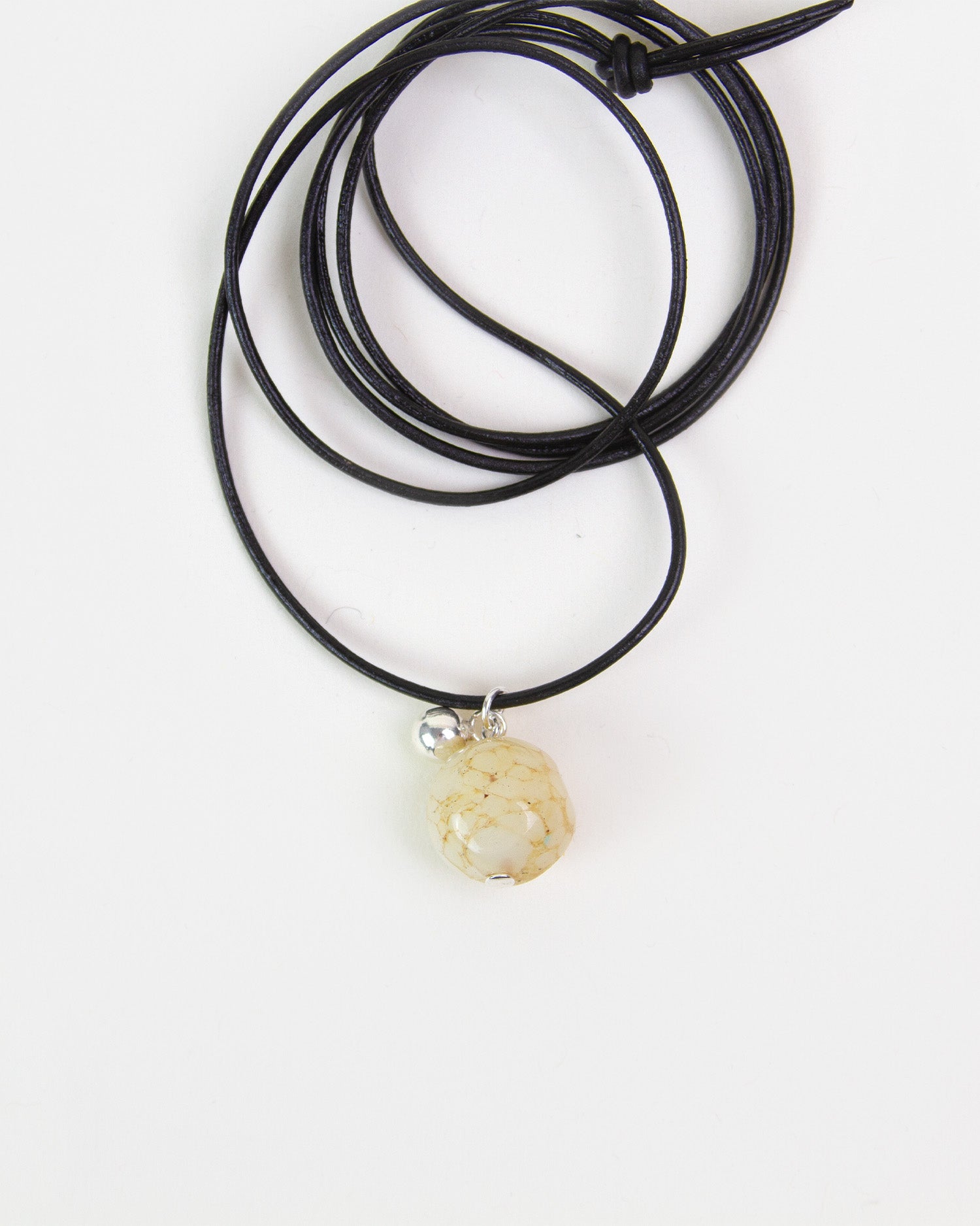 Galet Necklace Cream Beige