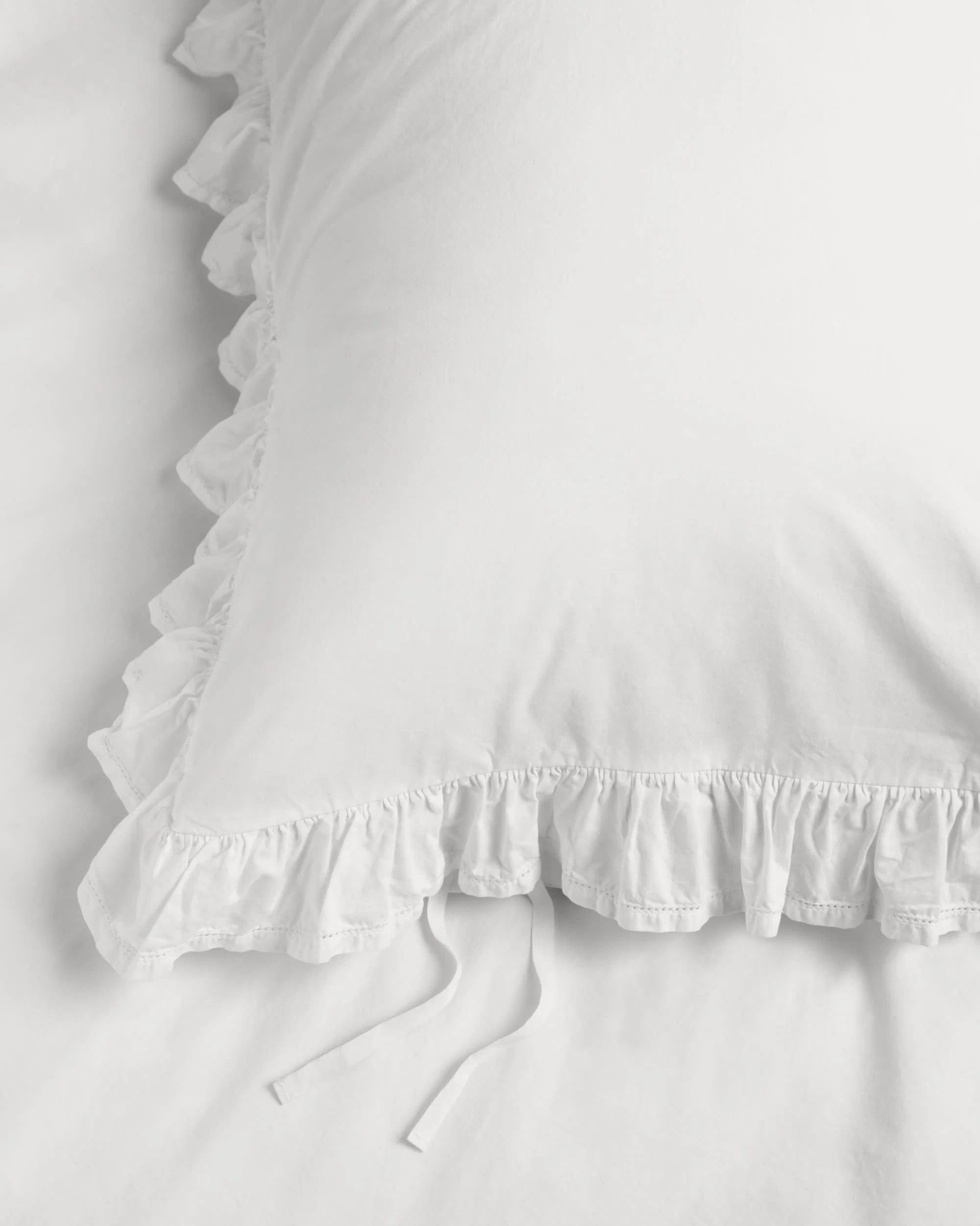 Elodie Pillowcase Broken White