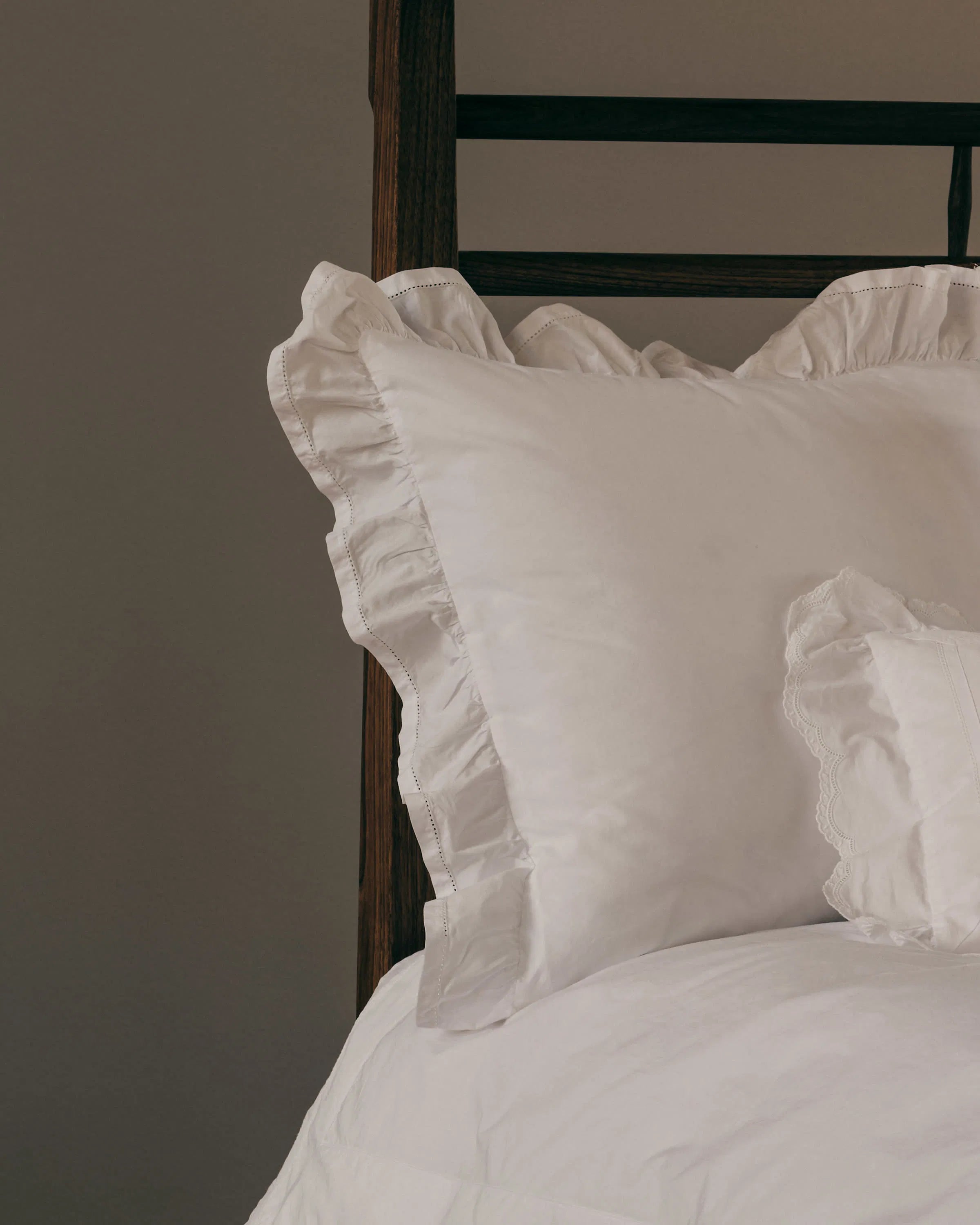 Elodie Pillowcase Broken White
